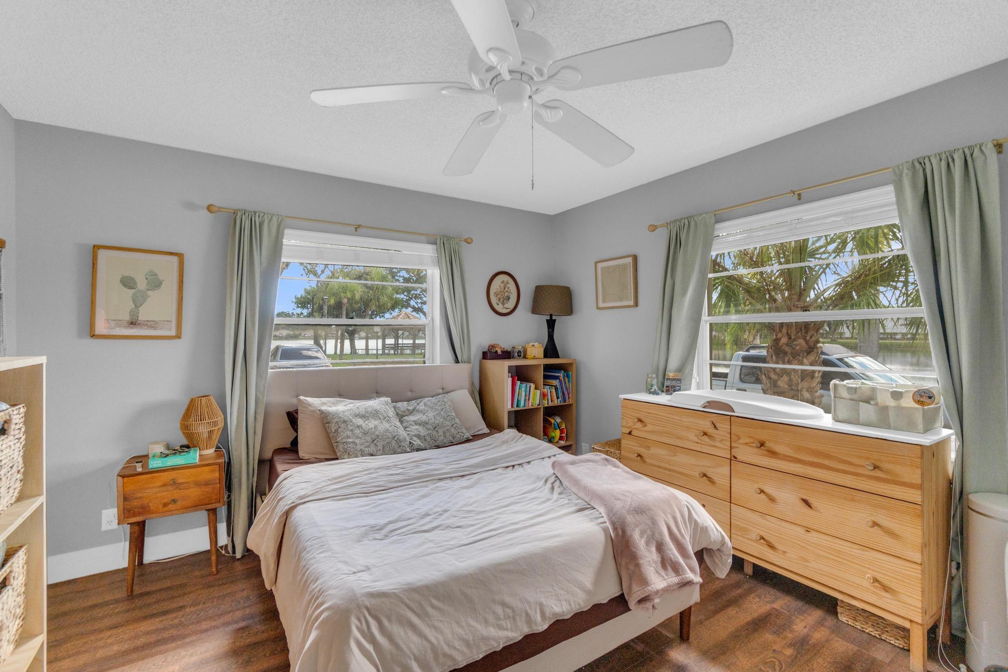 VIEWPOINTE - Residential