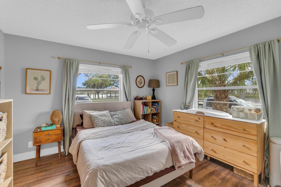 VIEWPOINTE - Residential