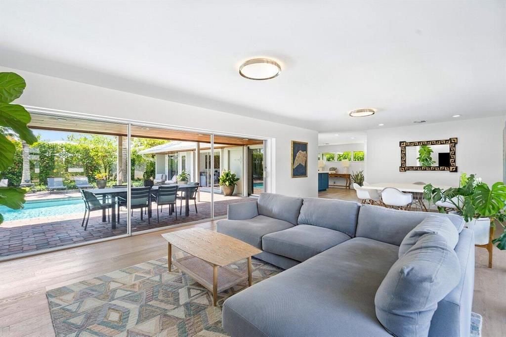 Photo of 1151 Emerald Lane, Singer Island, FL 33404 (MLS # R10886408)