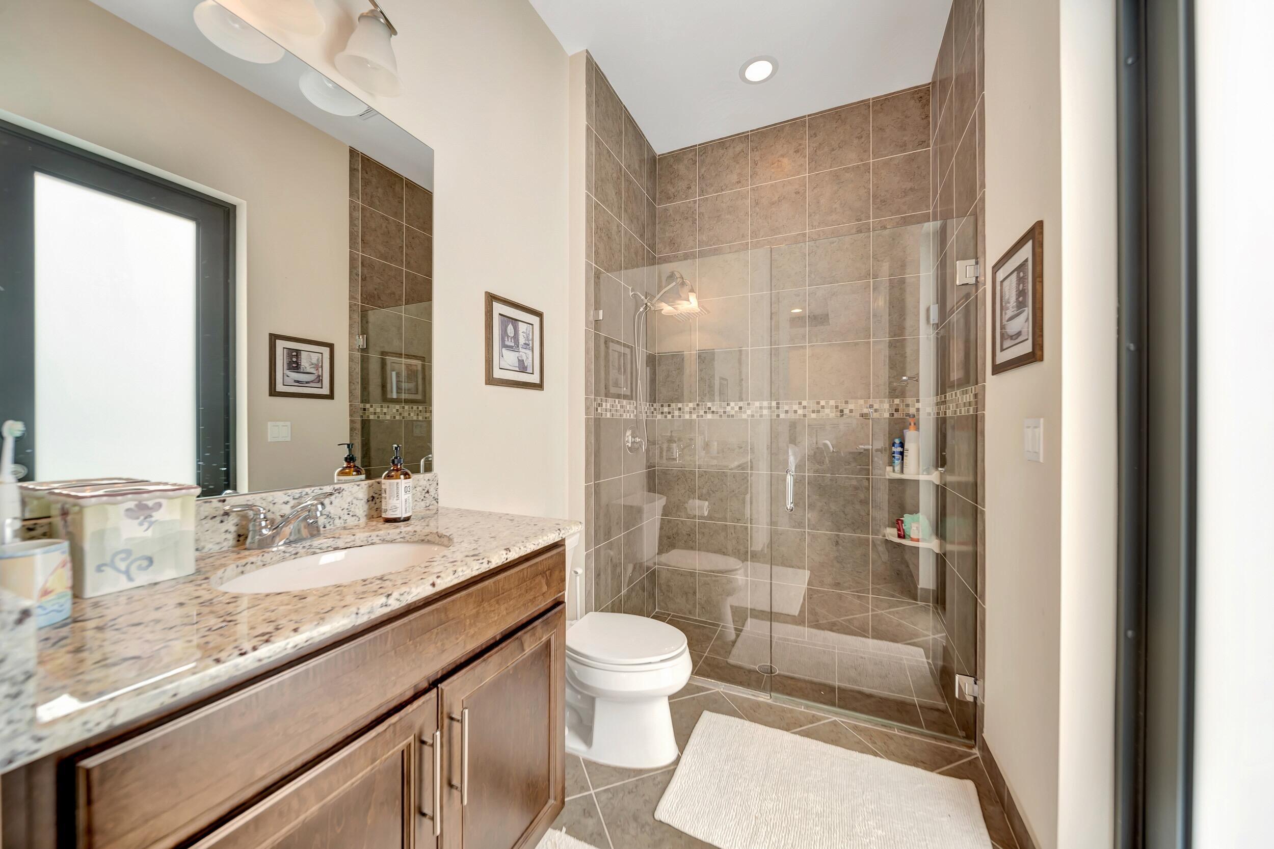 PARKLAND GOLF & COUNTRY CLUB - Residential Lease