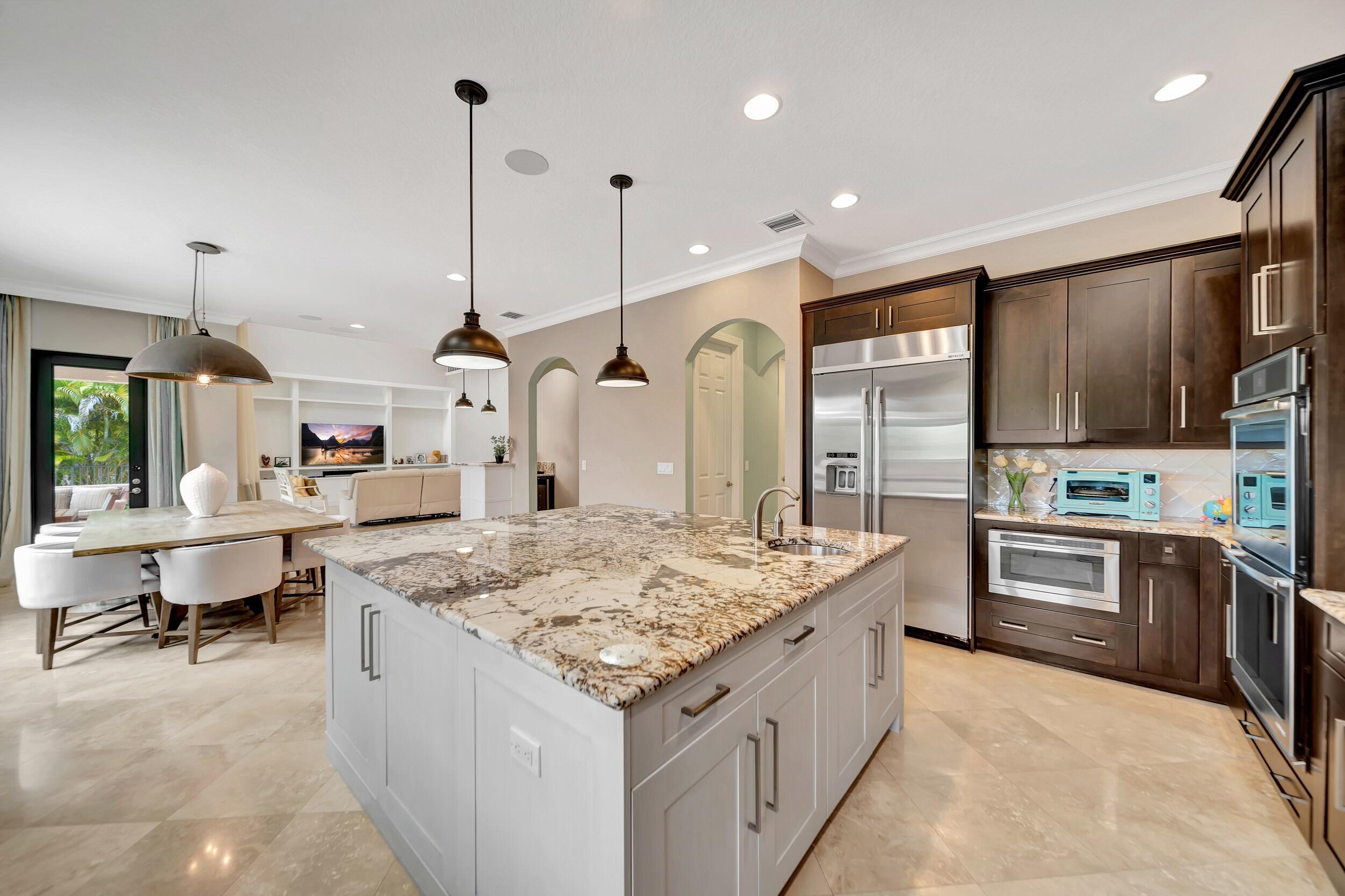 PARKLAND GOLF & COUNTRY CLUB - Residential Lease