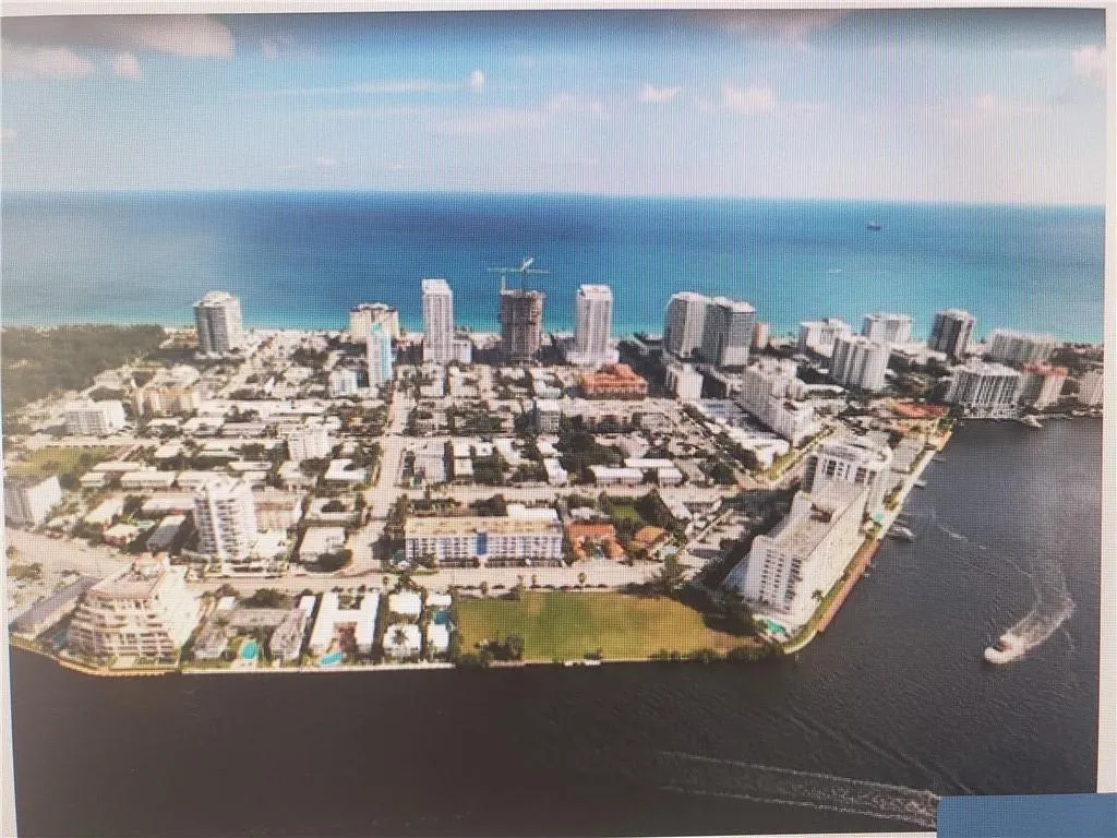 550 Bayshore Dr Unit 102  