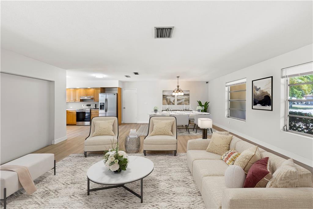 PLANTATION PARK LAKESITES - Residential