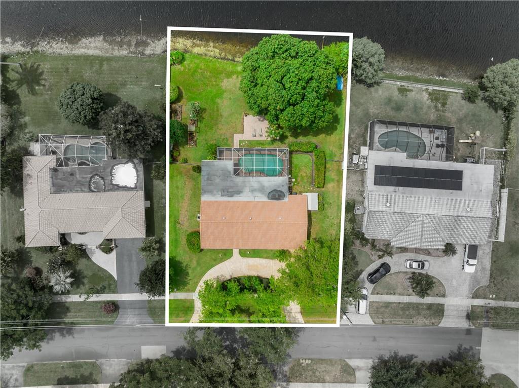 PLANTATION PARK LAKESITES - Residential