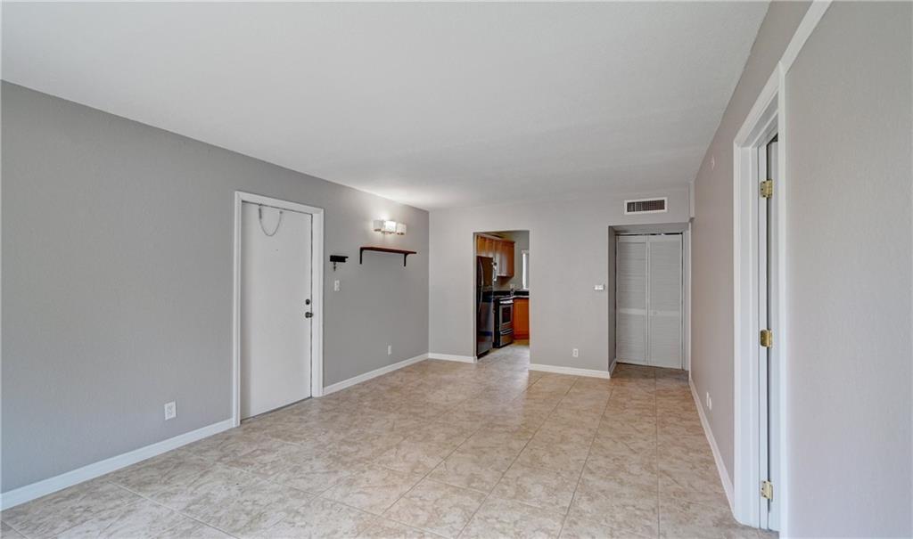 VILLA VALENCIA - Residential