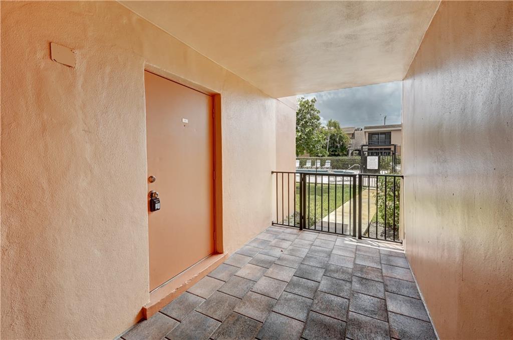 VILLA VALENCIA - Residential