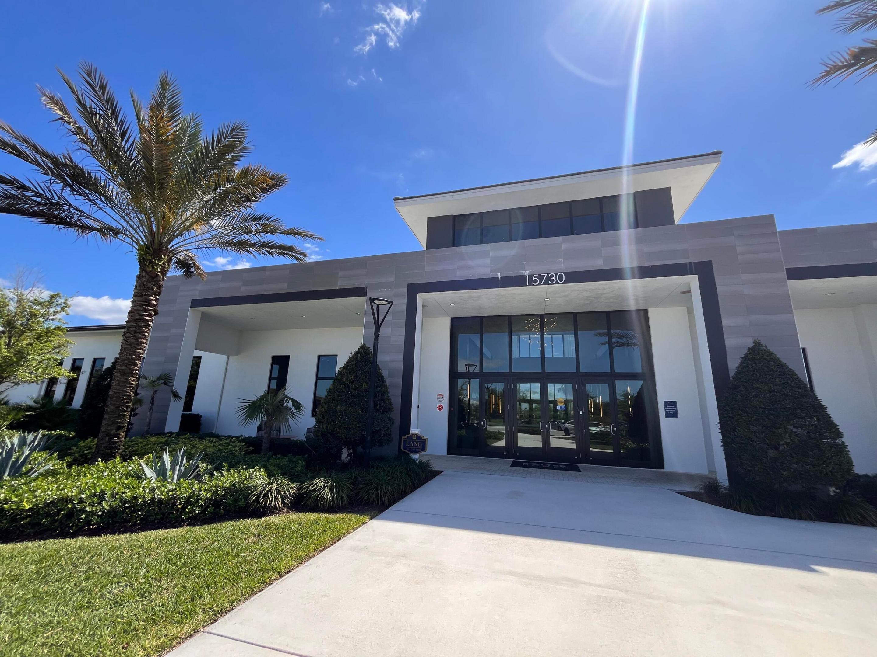 CRESSWIND PALM BEACH - Residential Lease