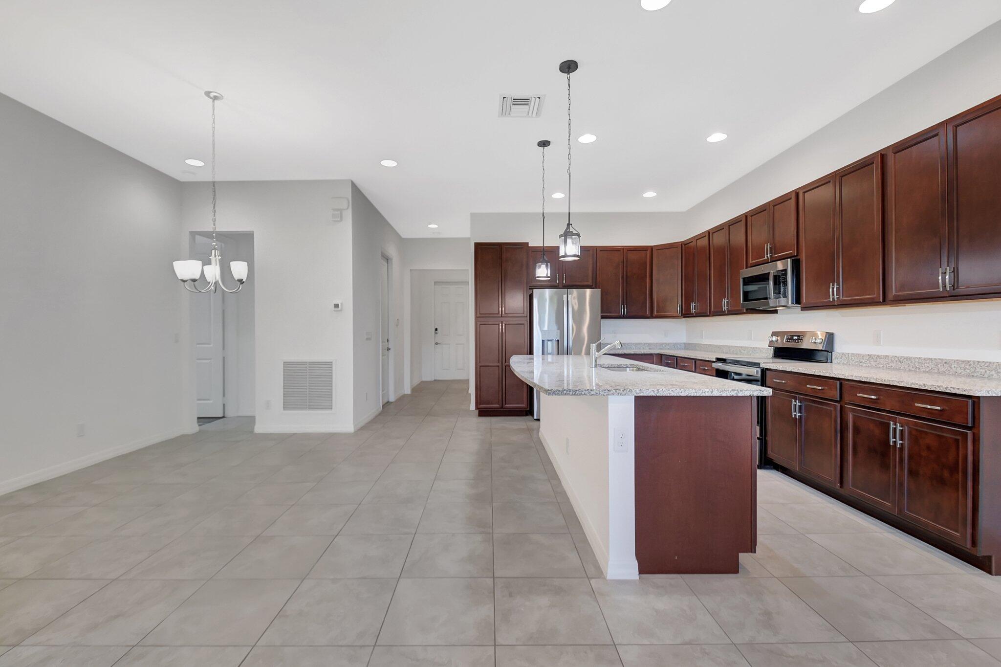 6051 Stonecrest Court