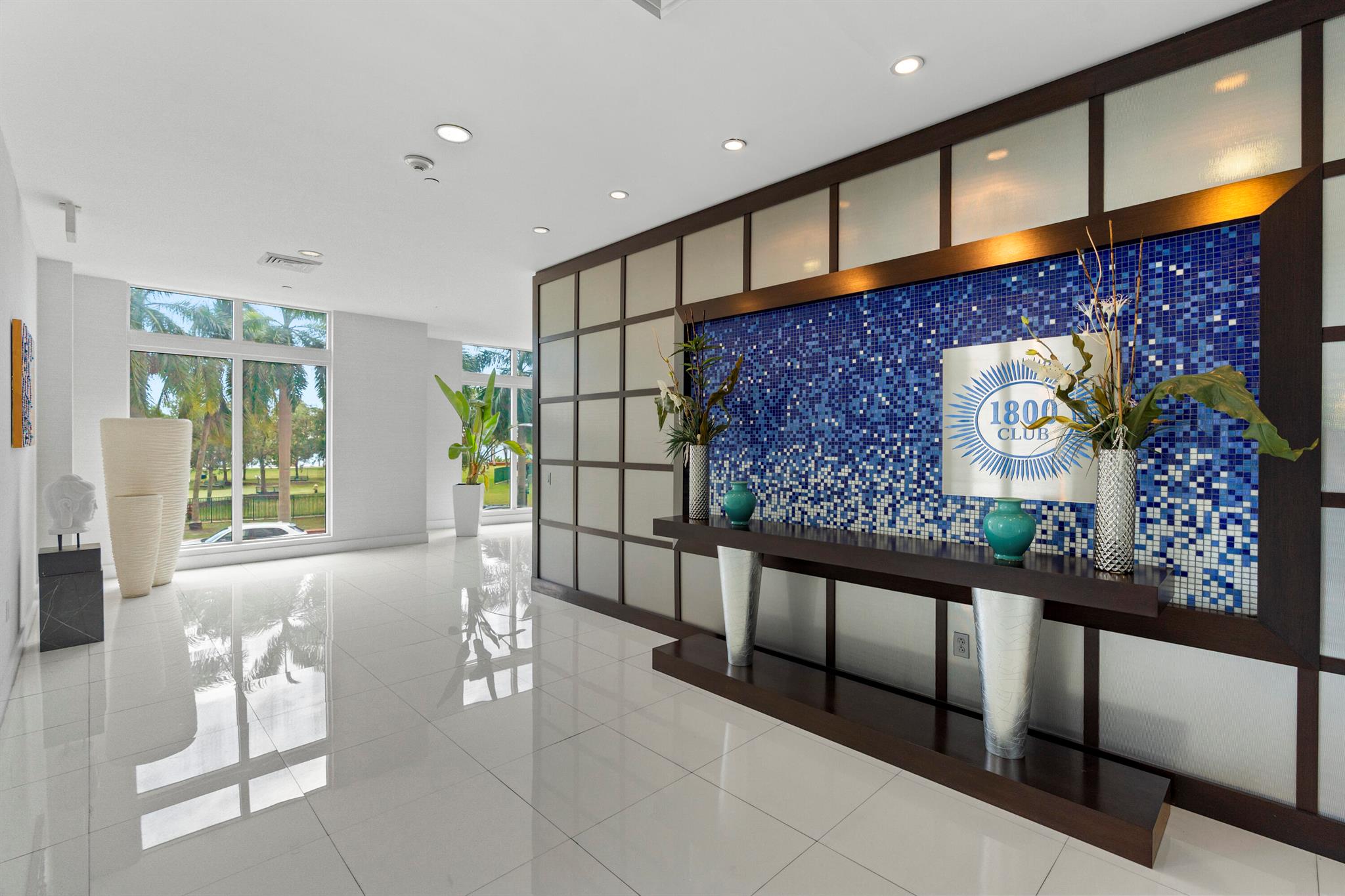 1800 CLUB CONDO - Residential