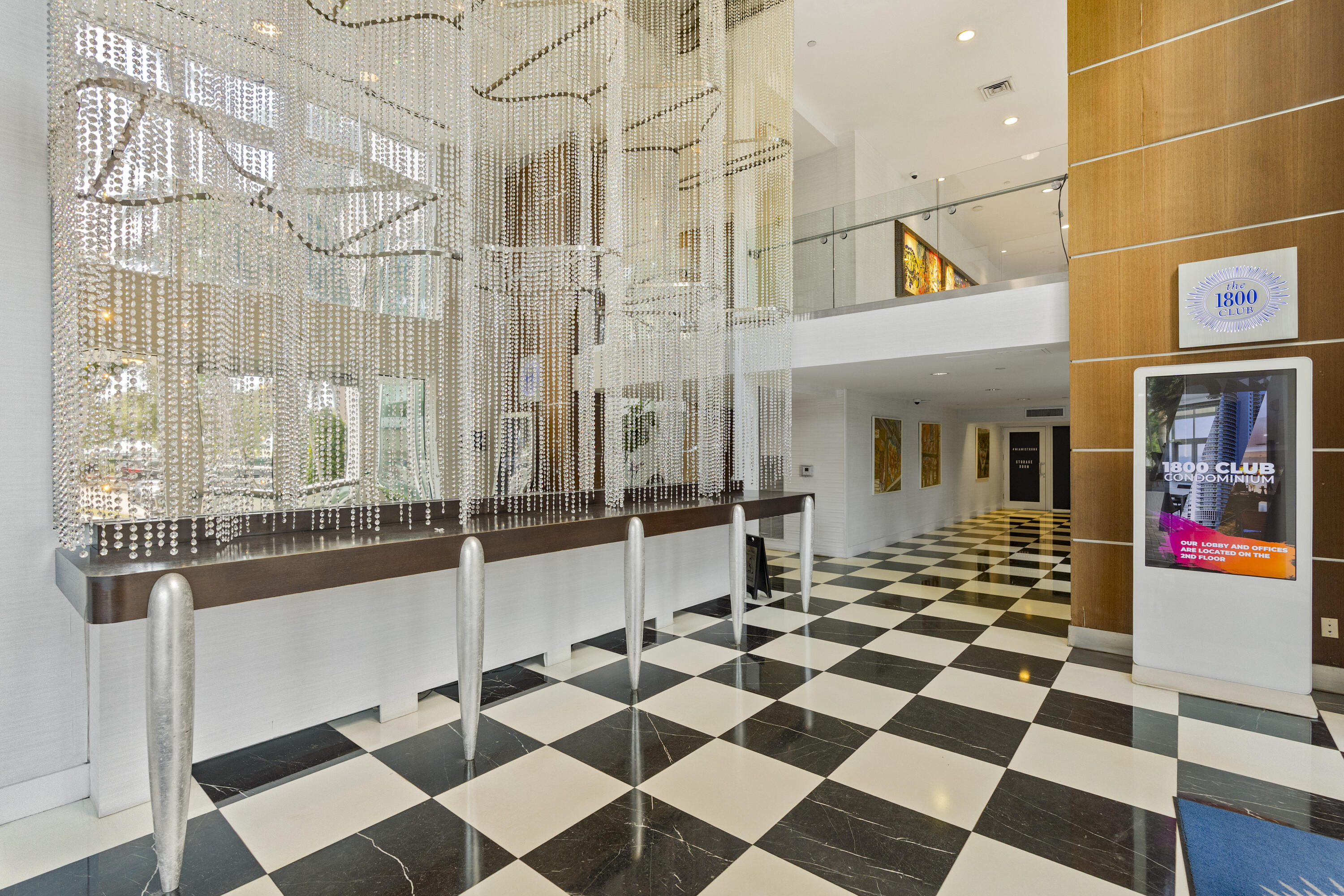 1800 N Bayshore Drive 3802