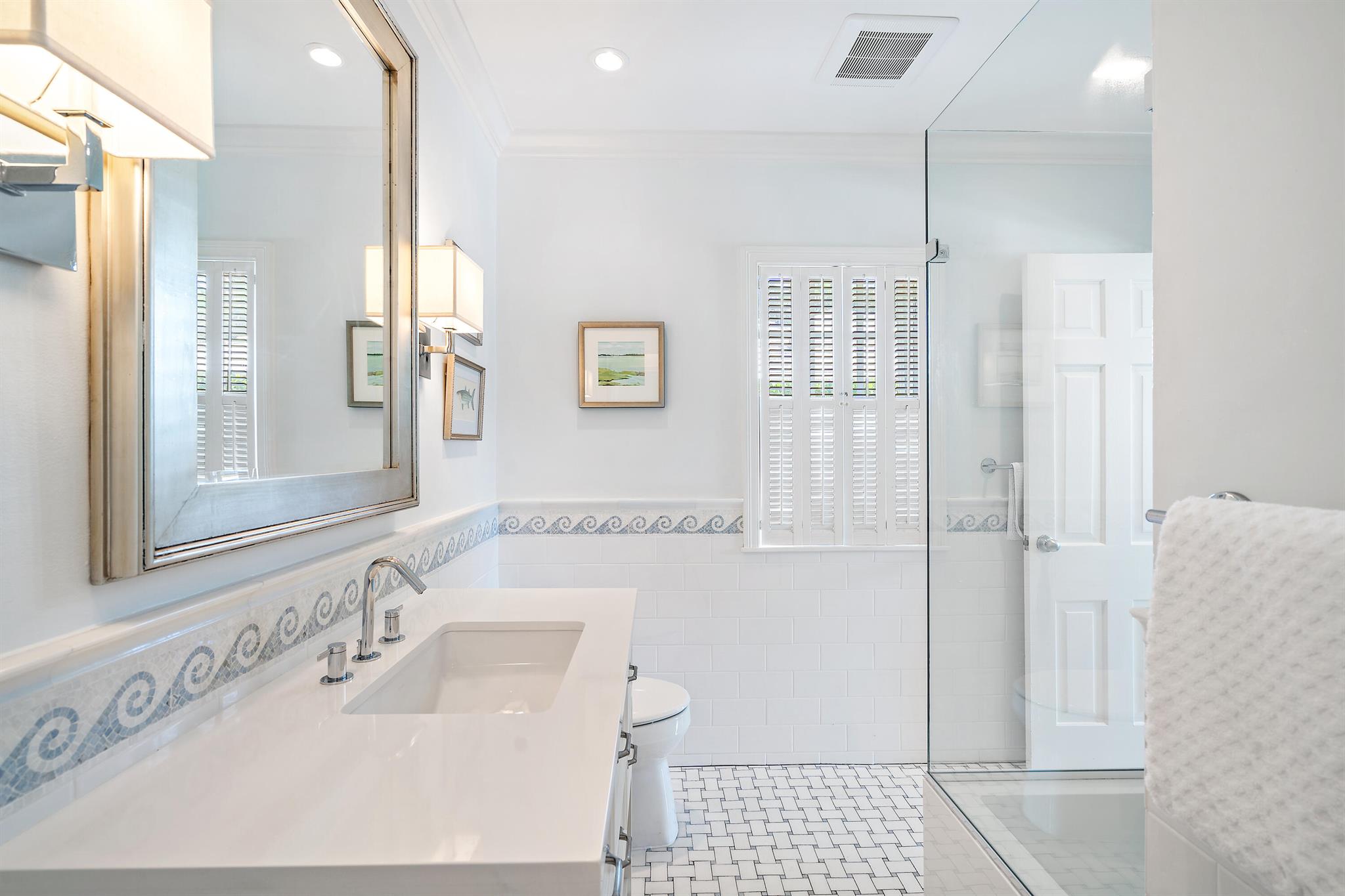 EL ENCANTO 2 - Residential Lease