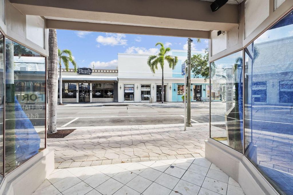 Photo of 805 Lake Avenue, Lake Worth Beach, FL 33460 (MLS # R11036485)