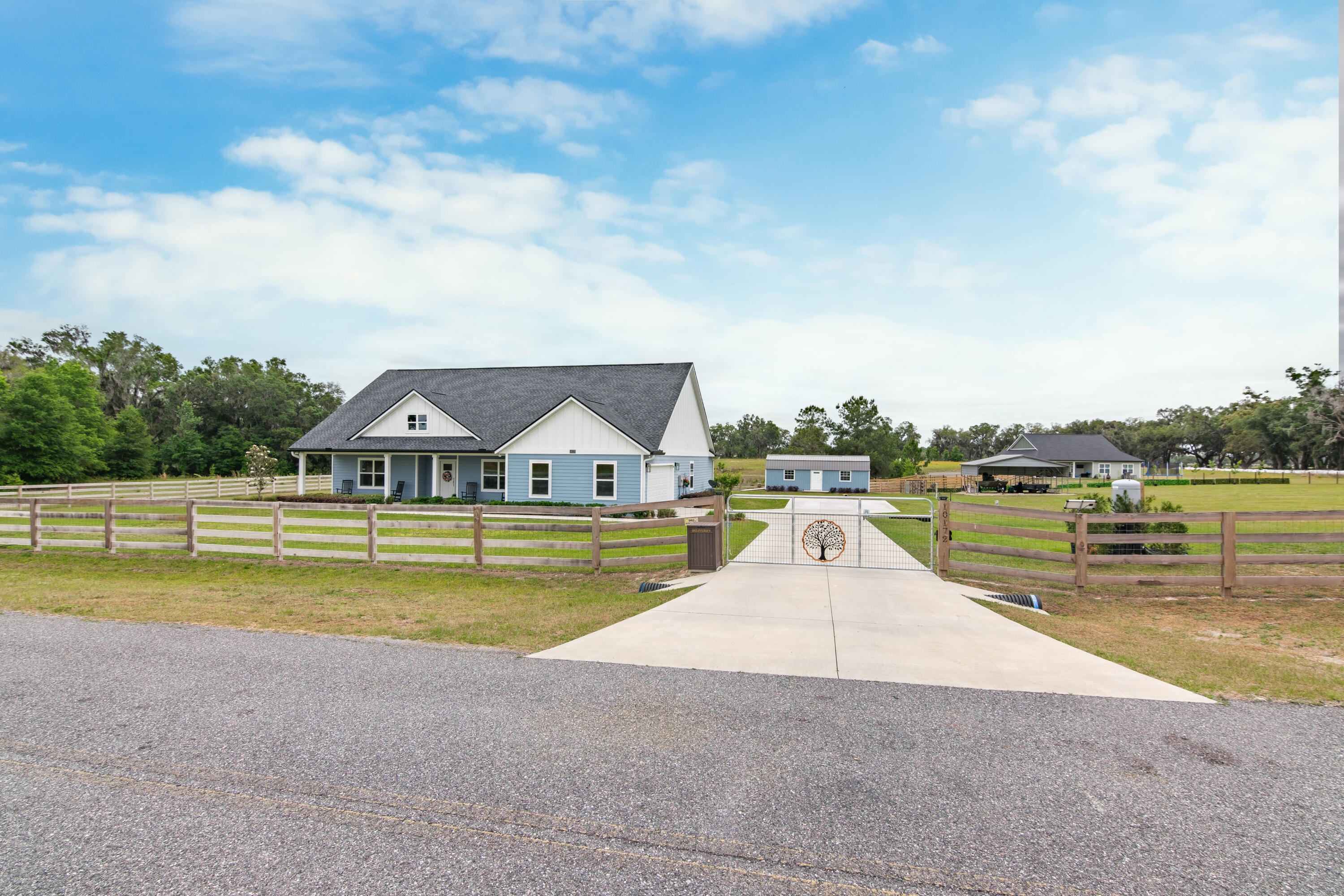 Eagles Point - Residential