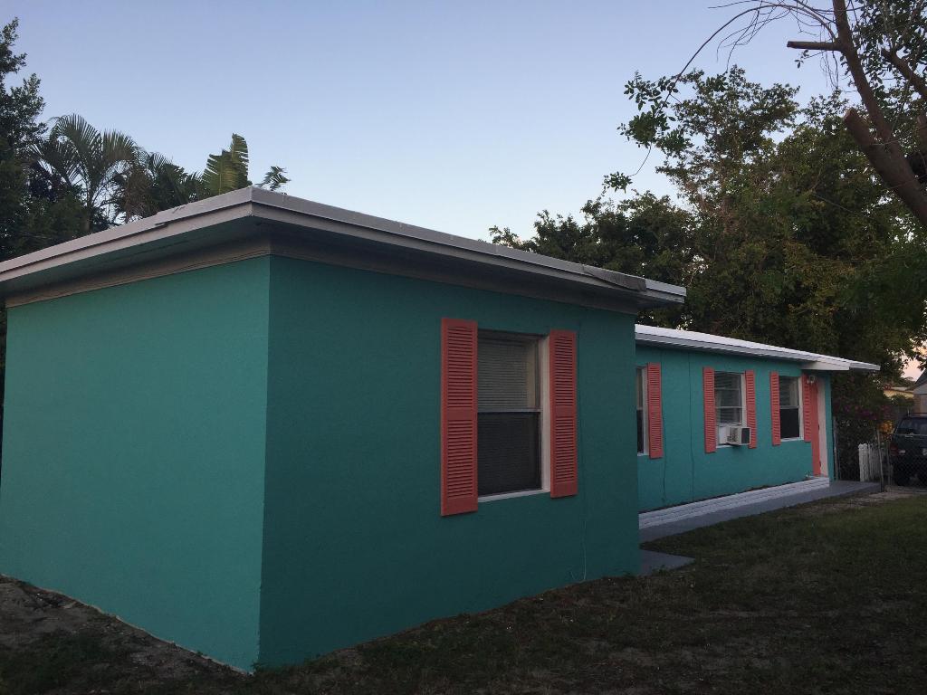 LAKE WORTH TOWN OF ADD 1 - Residential Lease
