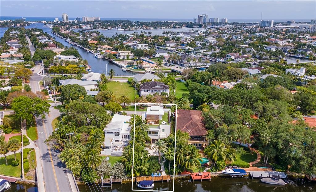 RIO VISTA ISLES - Residential