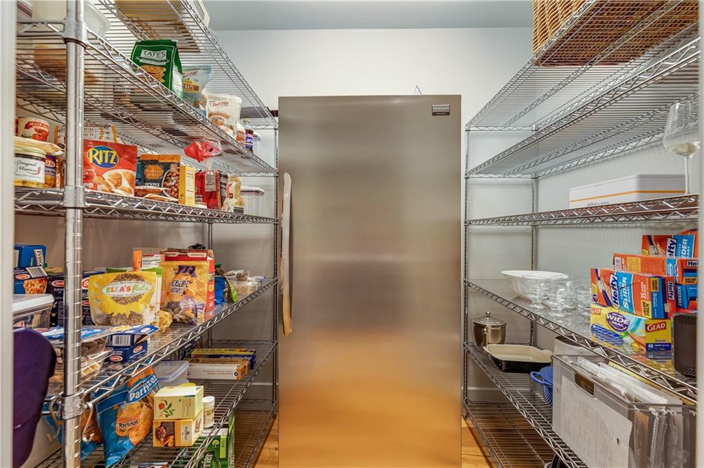 RIO VISTA ISLES - Residential