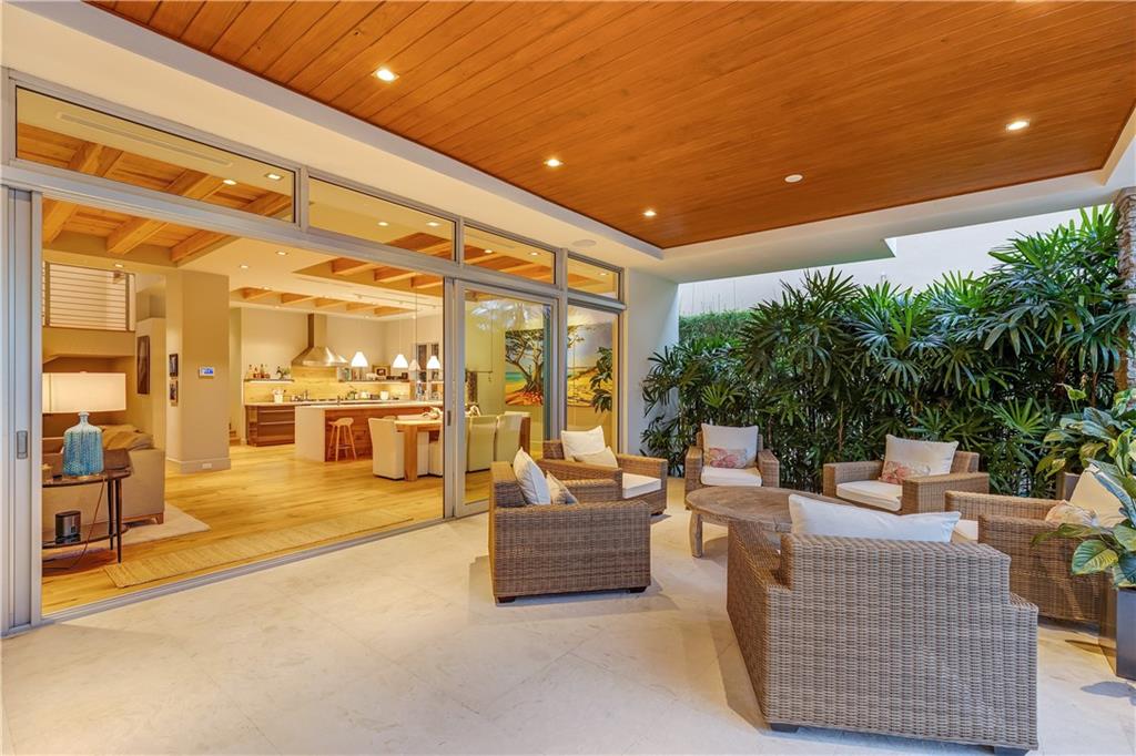 RIO VISTA ISLES - Residential