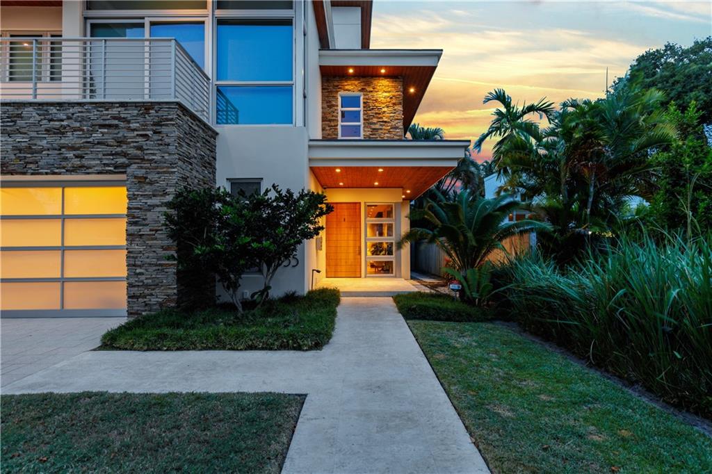 RIO VISTA ISLES - Residential