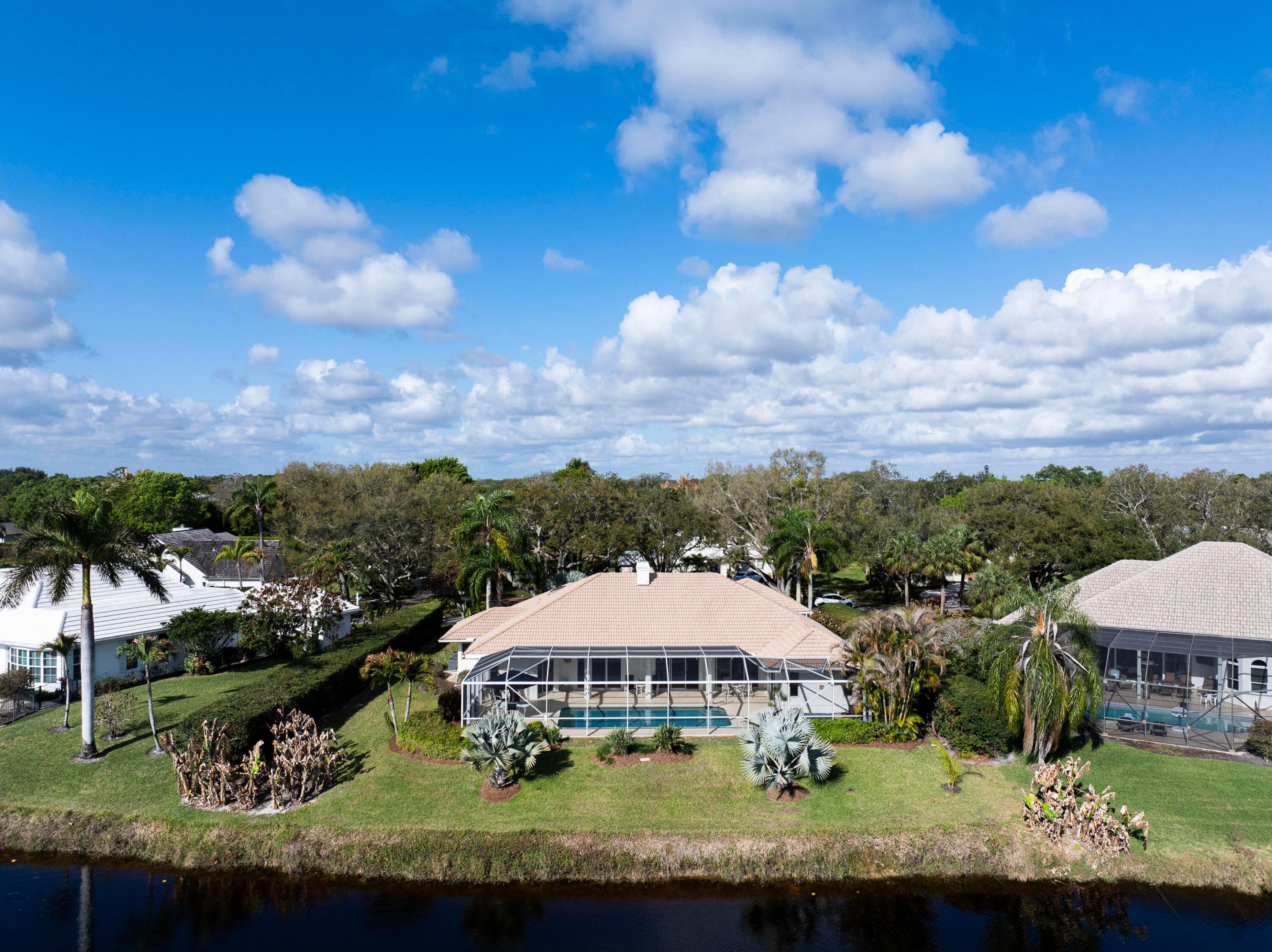 HERITAGE OAKS - Residential