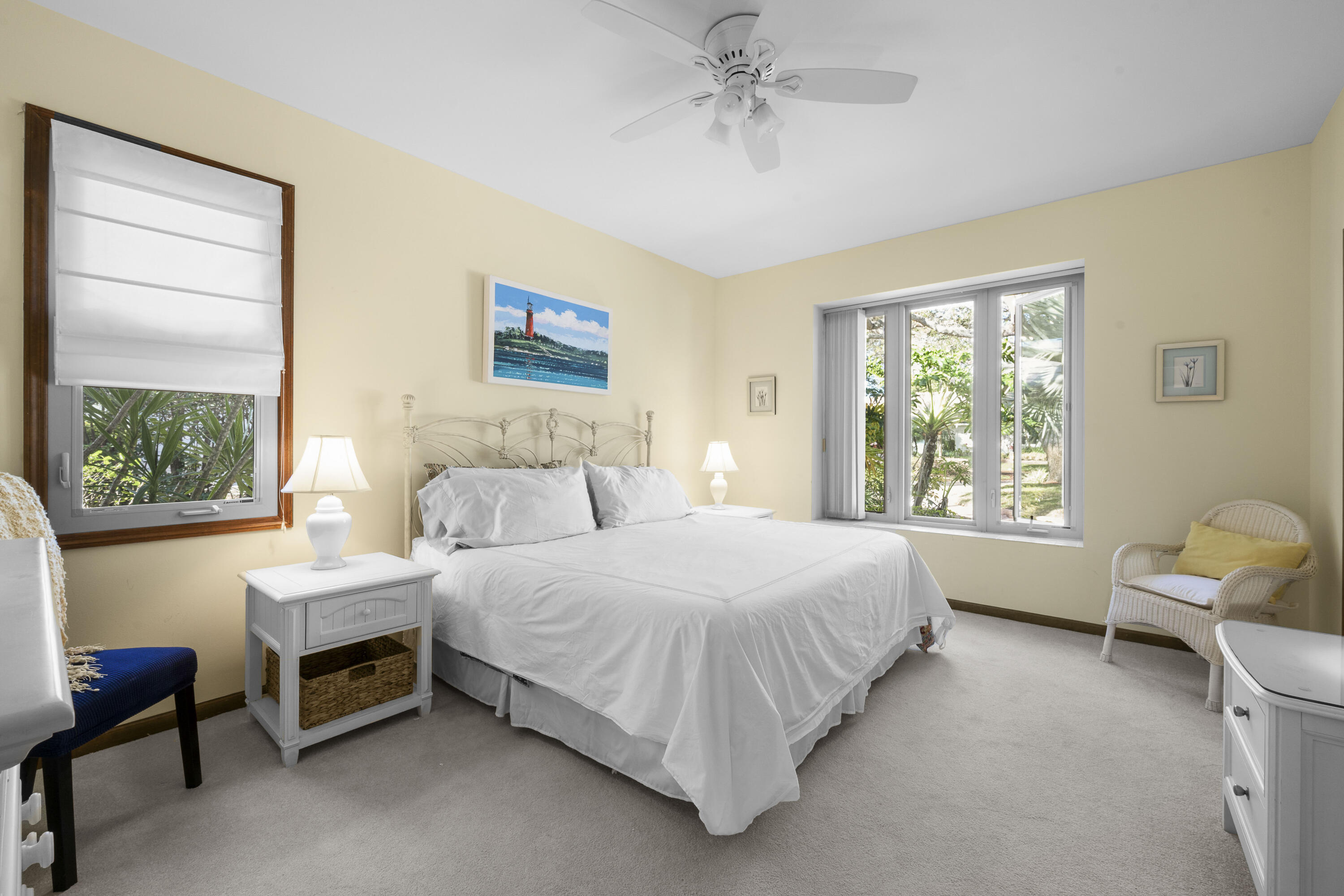 HERITAGE OAKS - Residential