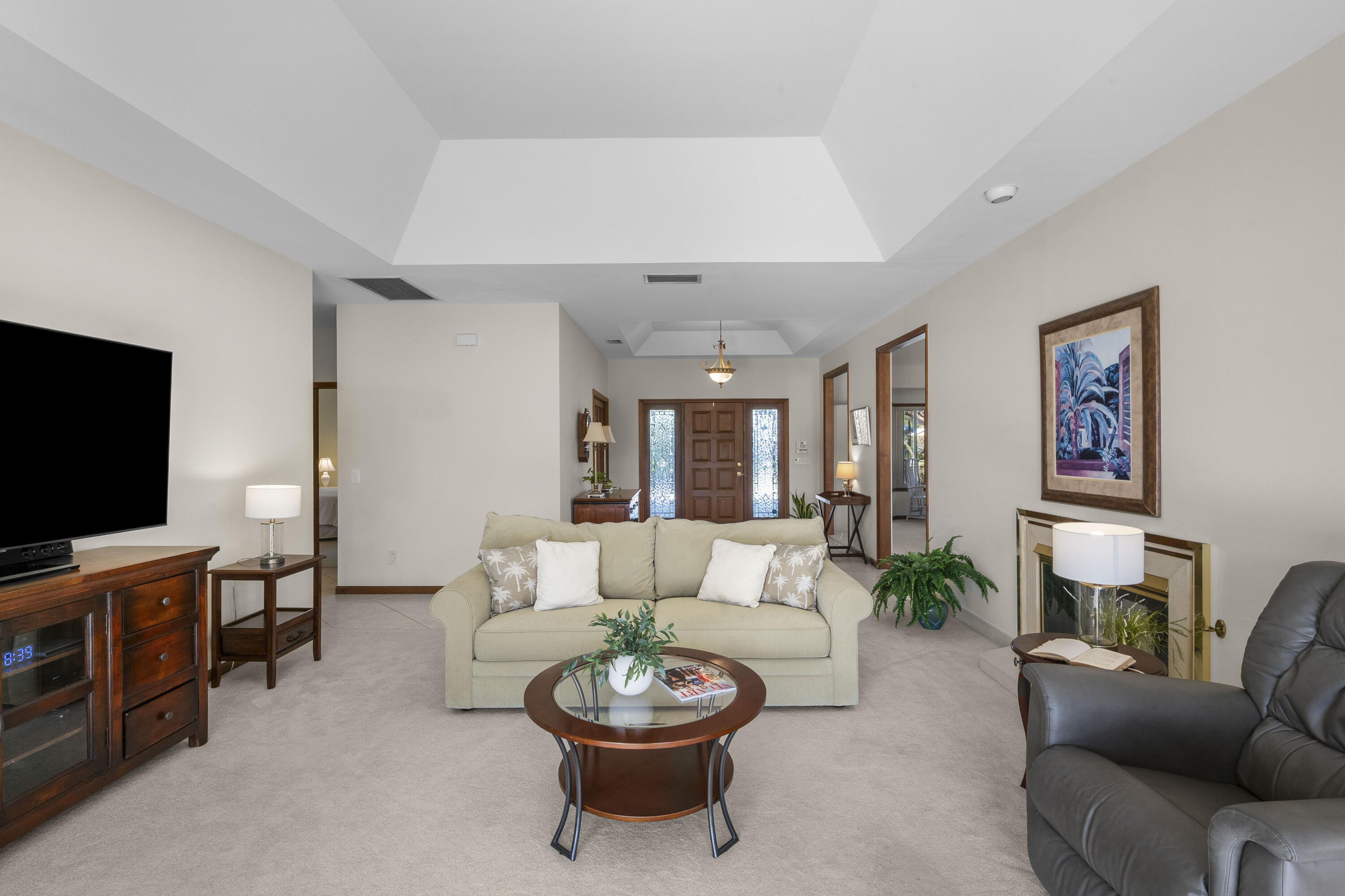 HERITAGE OAKS - Residential