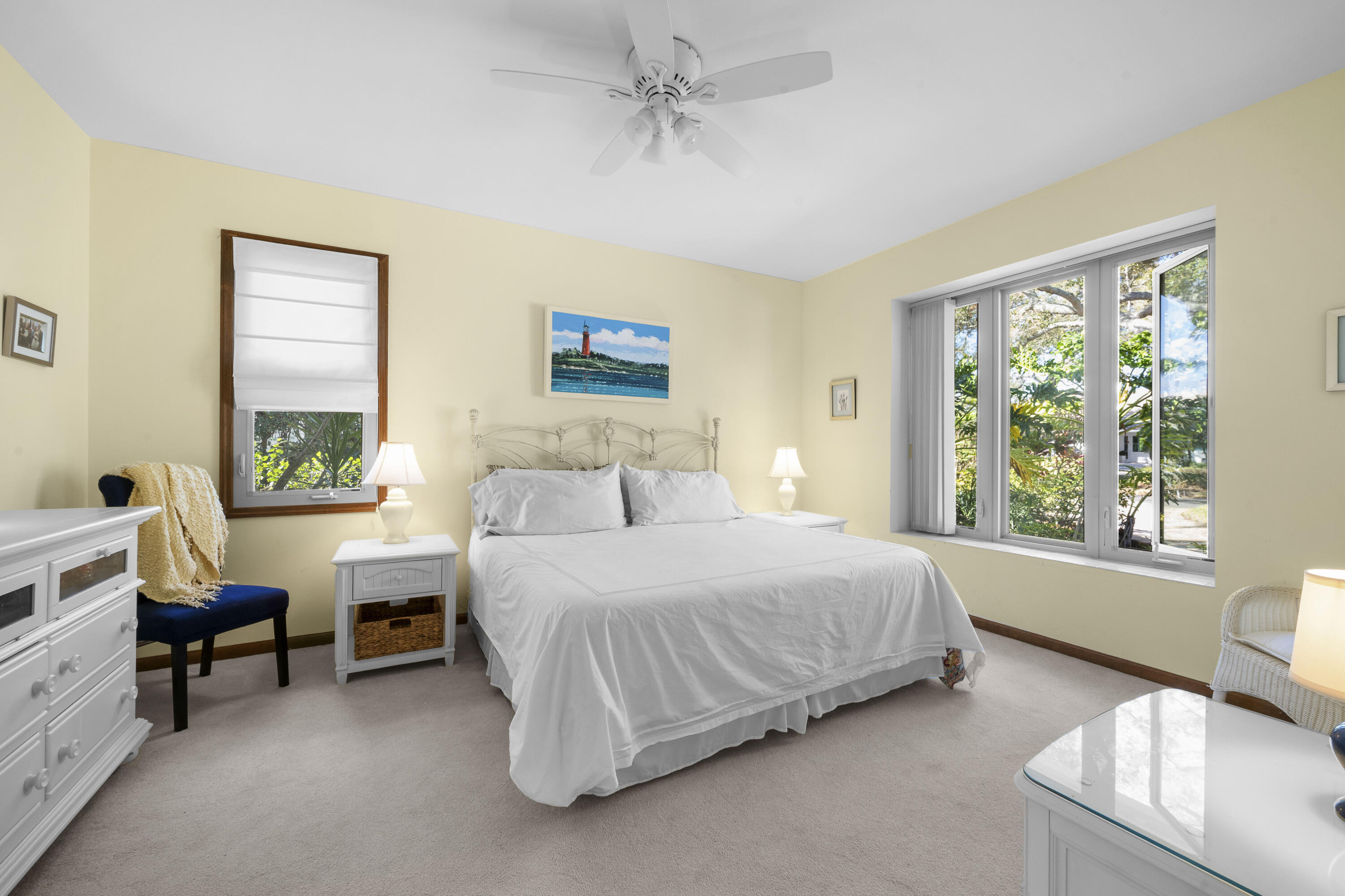 HERITAGE OAKS - Residential