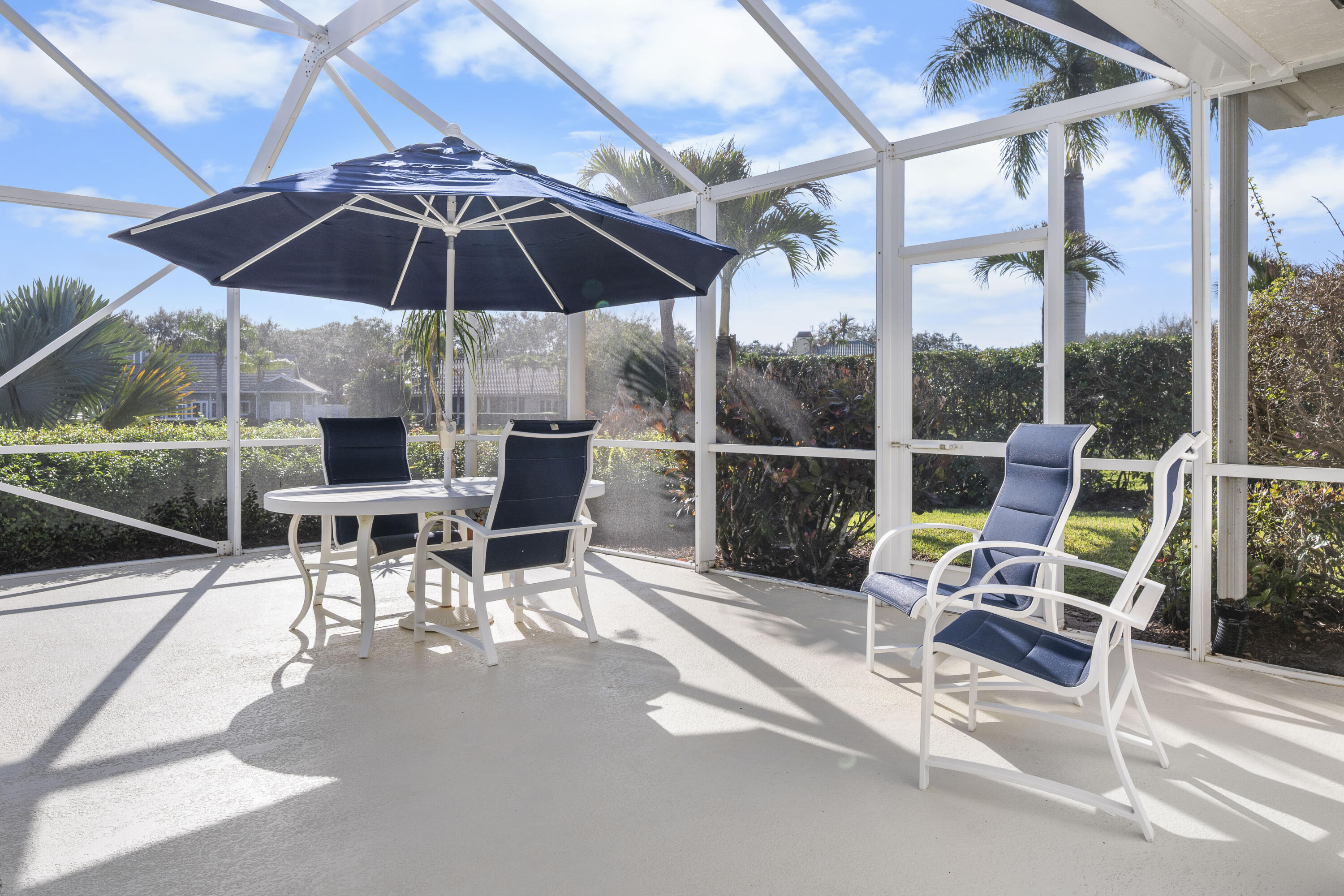 HERITAGE OAKS - Residential