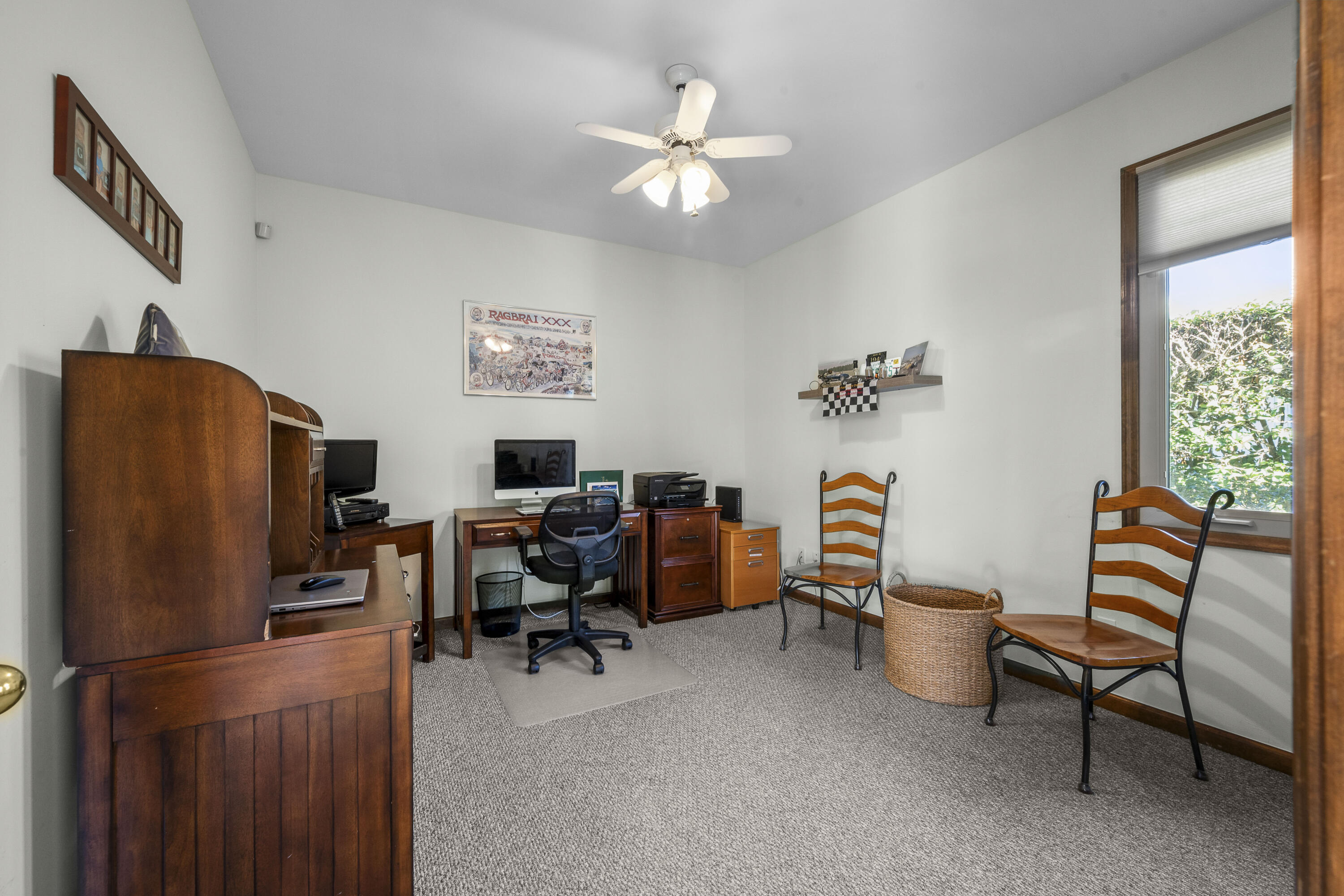 HERITAGE OAKS - Residential