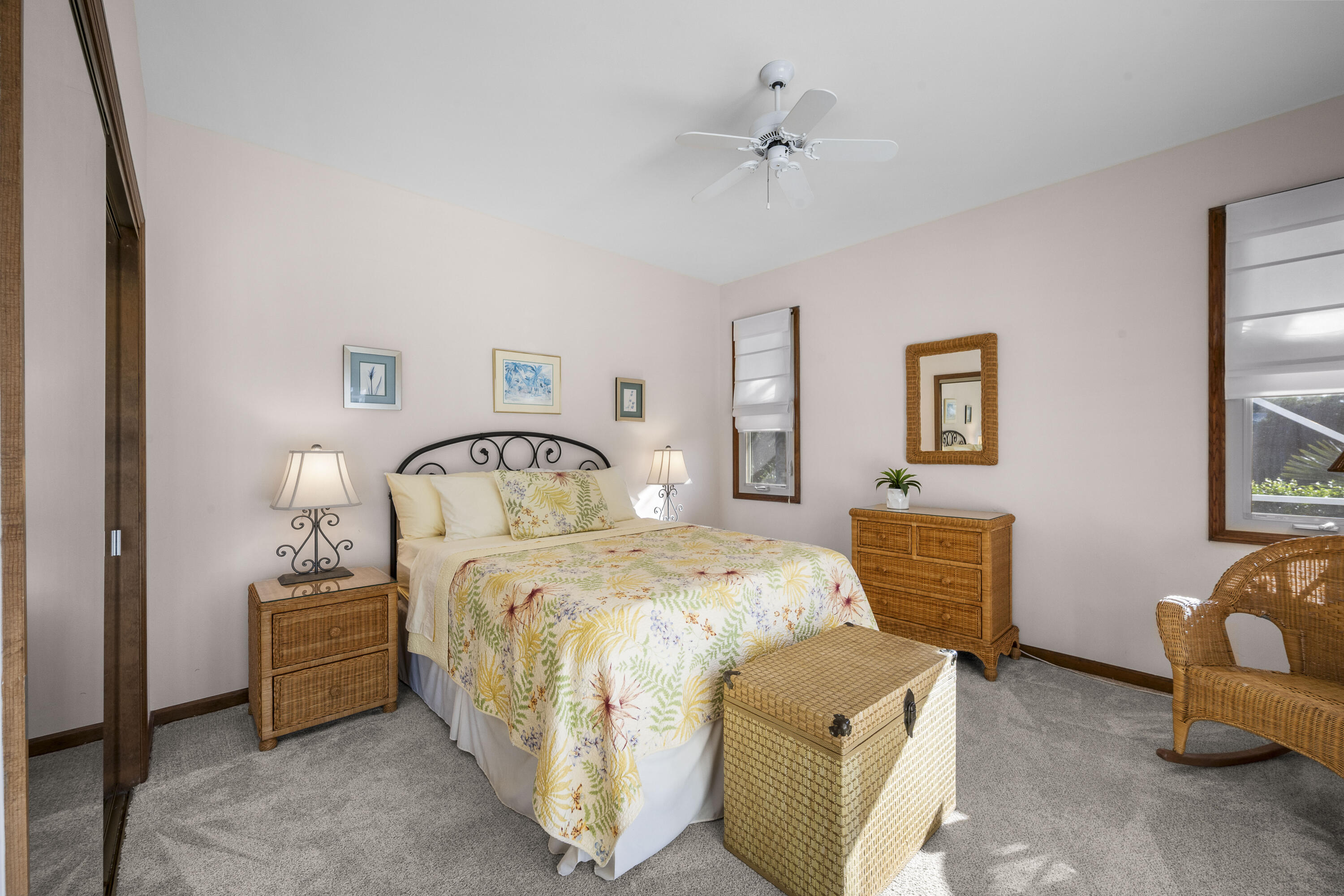 HERITAGE OAKS - Residential