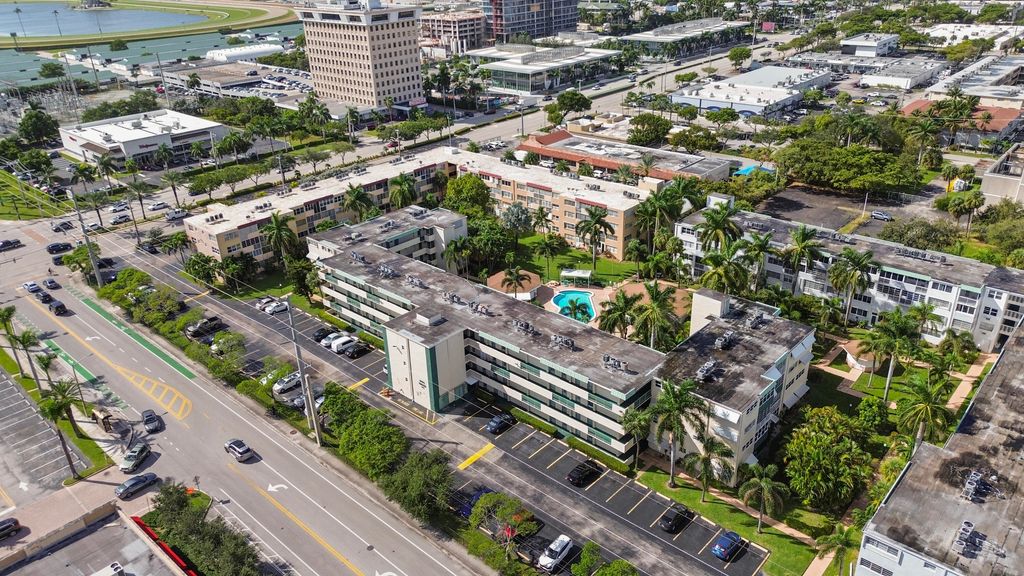 Photo of 1333 E Hallandale Beach Boulevard #409, Hallandale Beach, FL 33009 (MLS # B26005877)