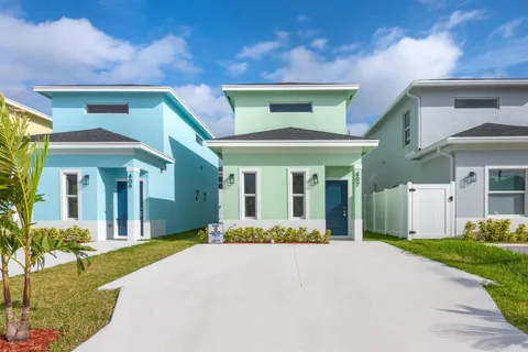 407 NW 12th Avenue, Boynton Beach, FL 33435 - MLS#: R11024068