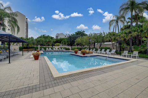 Condominium in Boca Raton FL 7564 Regency Lake Drive Dr 52.jpg