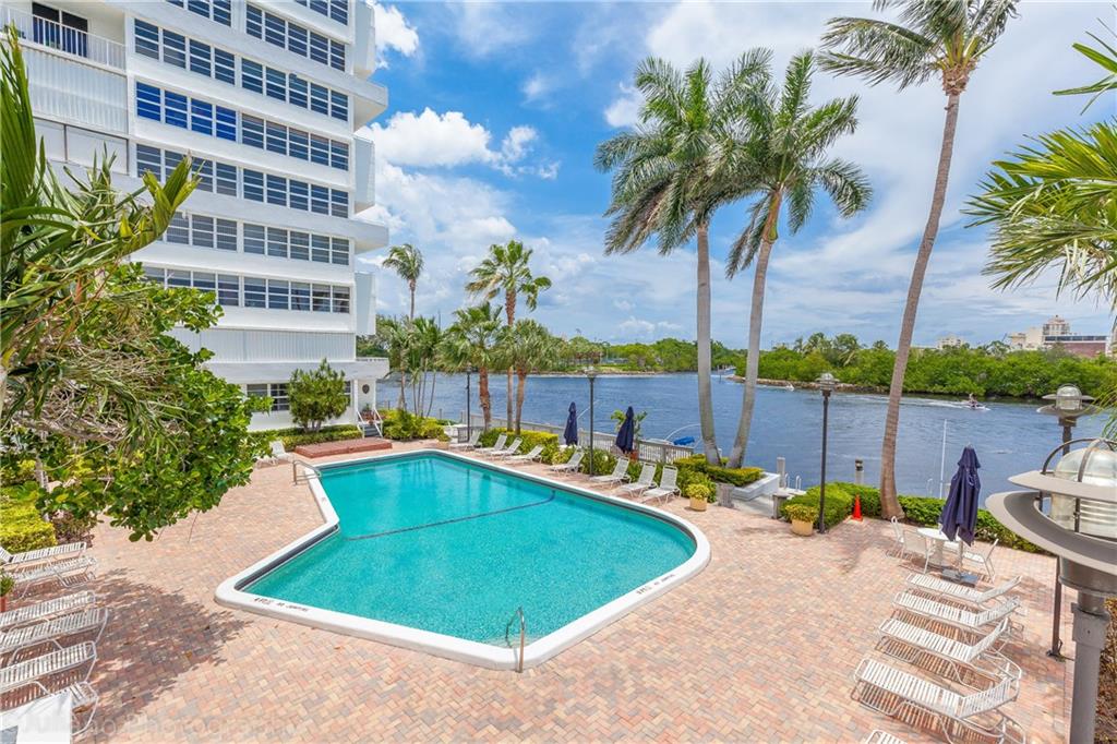 East Point Towers - Residential