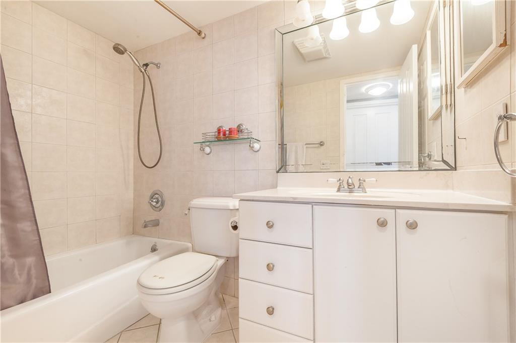 East Point Towers - Residential