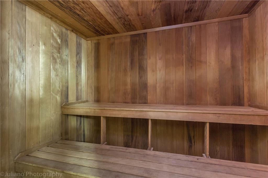 East Point Towers - Residential