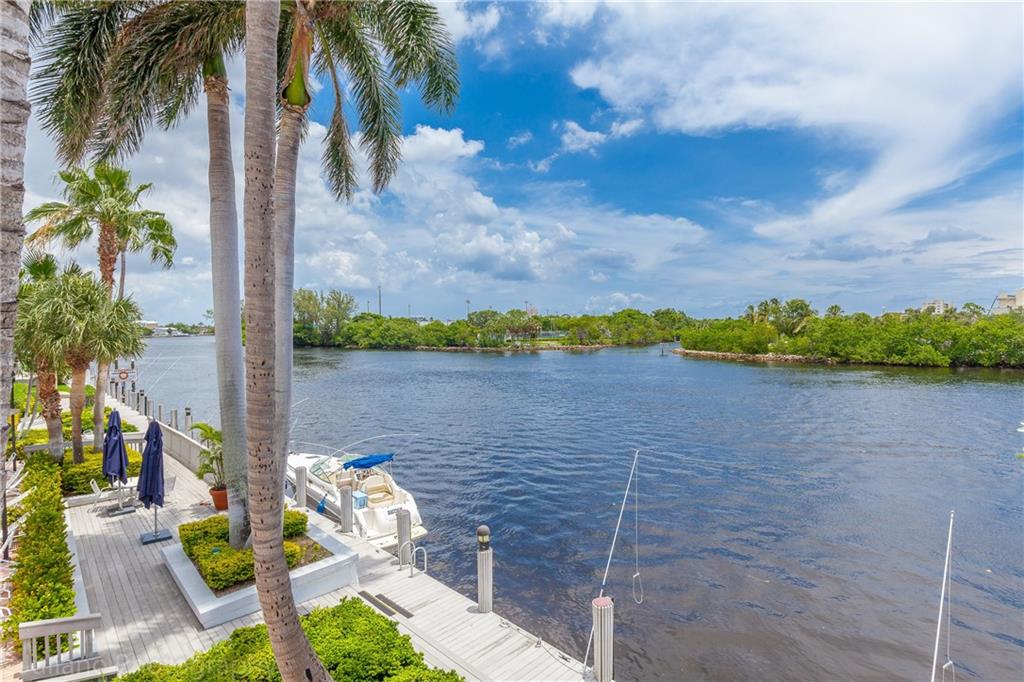 East Point Towers - Residential