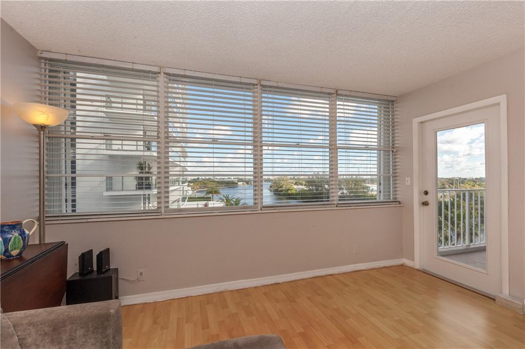 East Point Towers - Residential