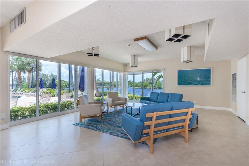 East Point Towers - Residential