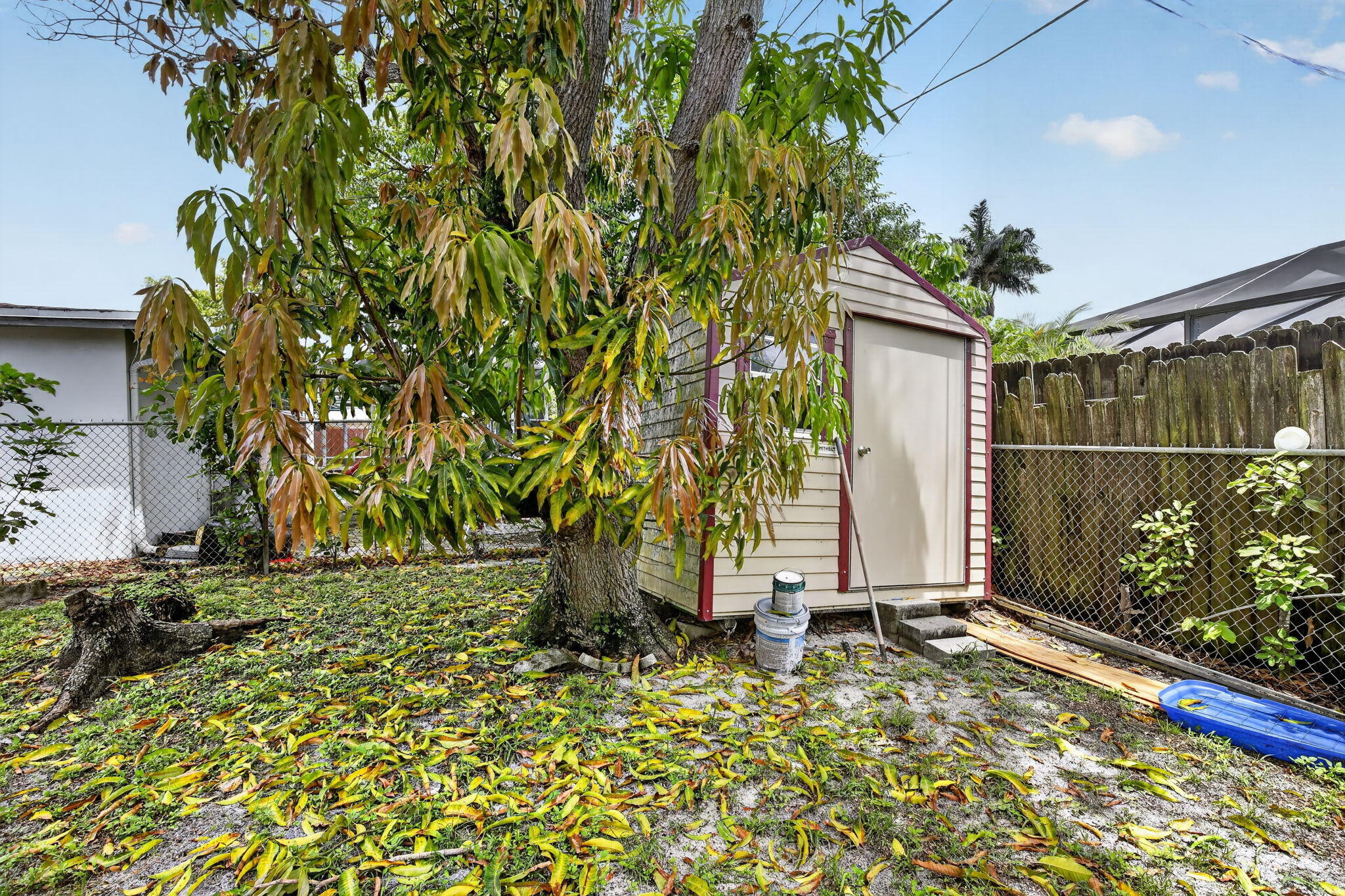 MIRAMAR ISLES SEC 5 - Residential