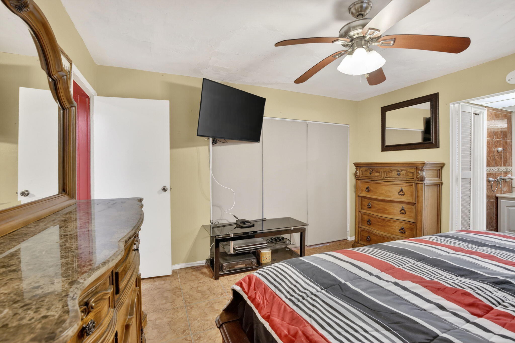 MIRAMAR ISLES SEC 5 - Residential