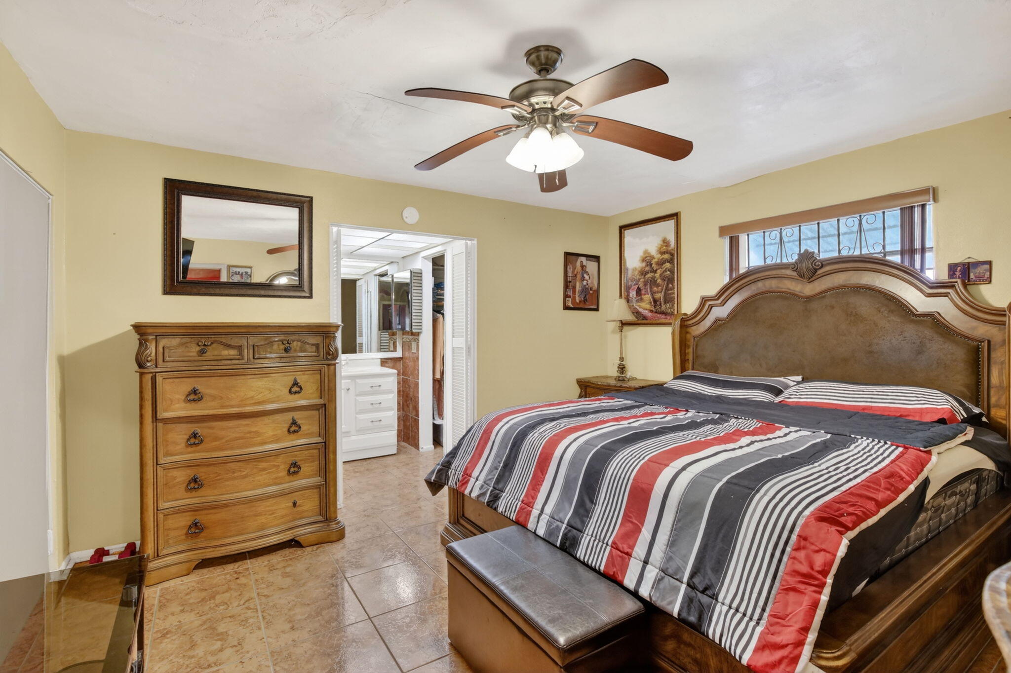 MIRAMAR ISLES SEC 5 - Residential