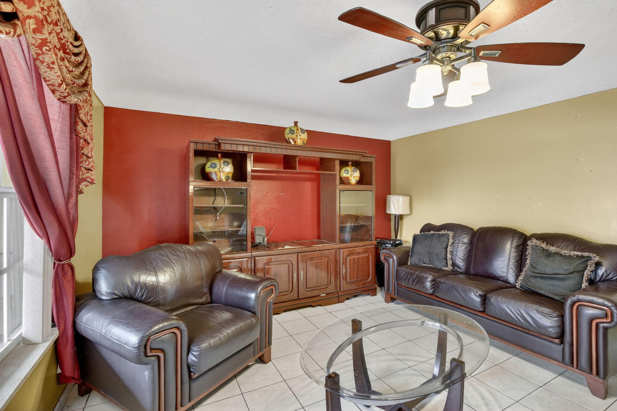 MIRAMAR ISLES SEC 5 - Residential