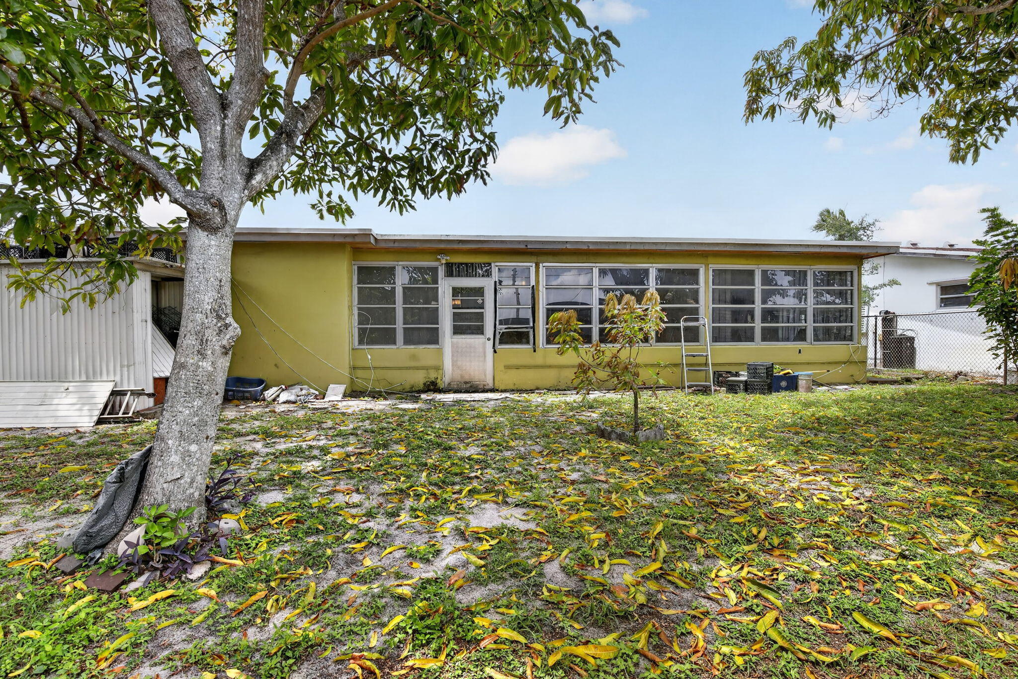 MIRAMAR ISLES SEC 5 - Residential