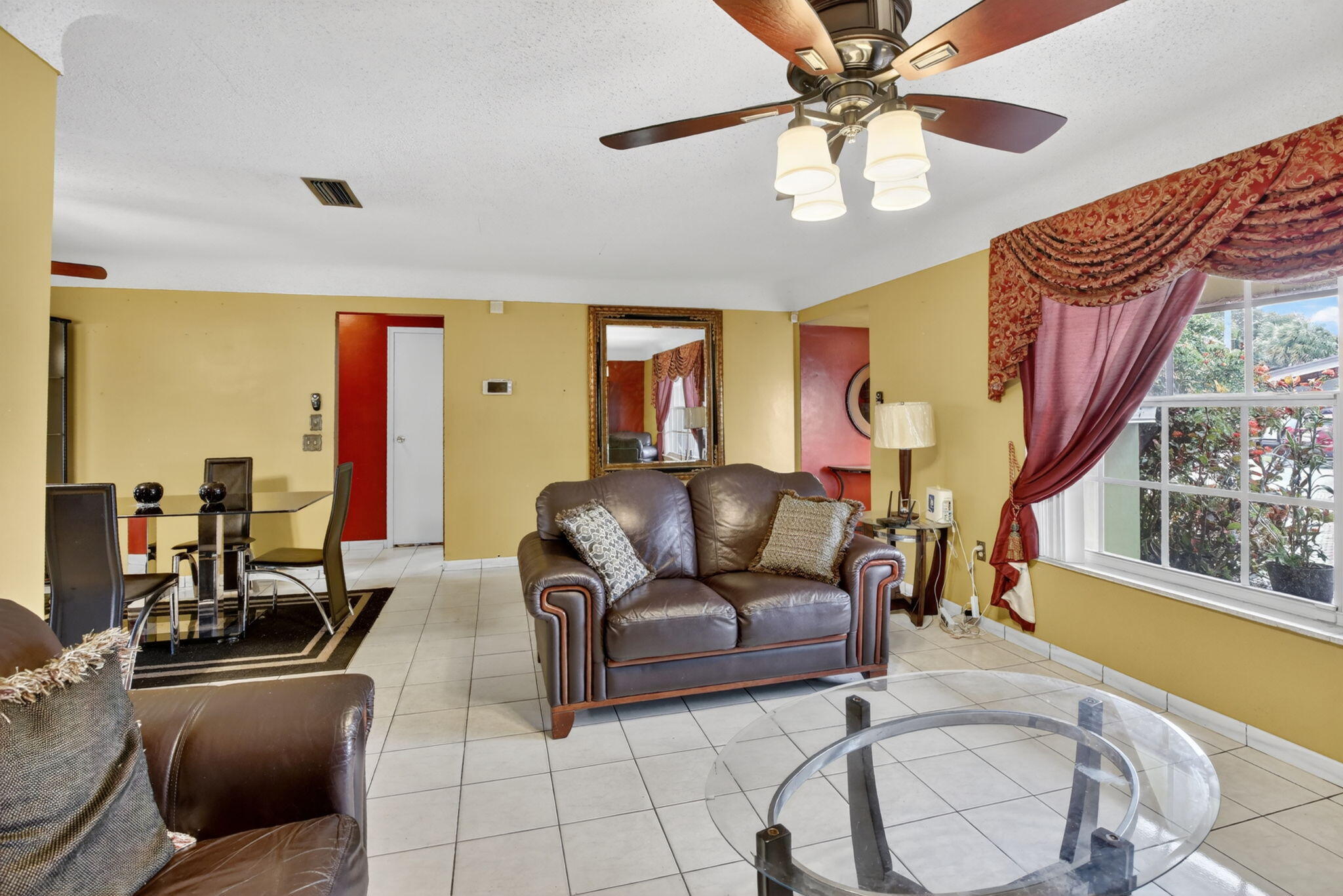 MIRAMAR ISLES SEC 5 - Residential