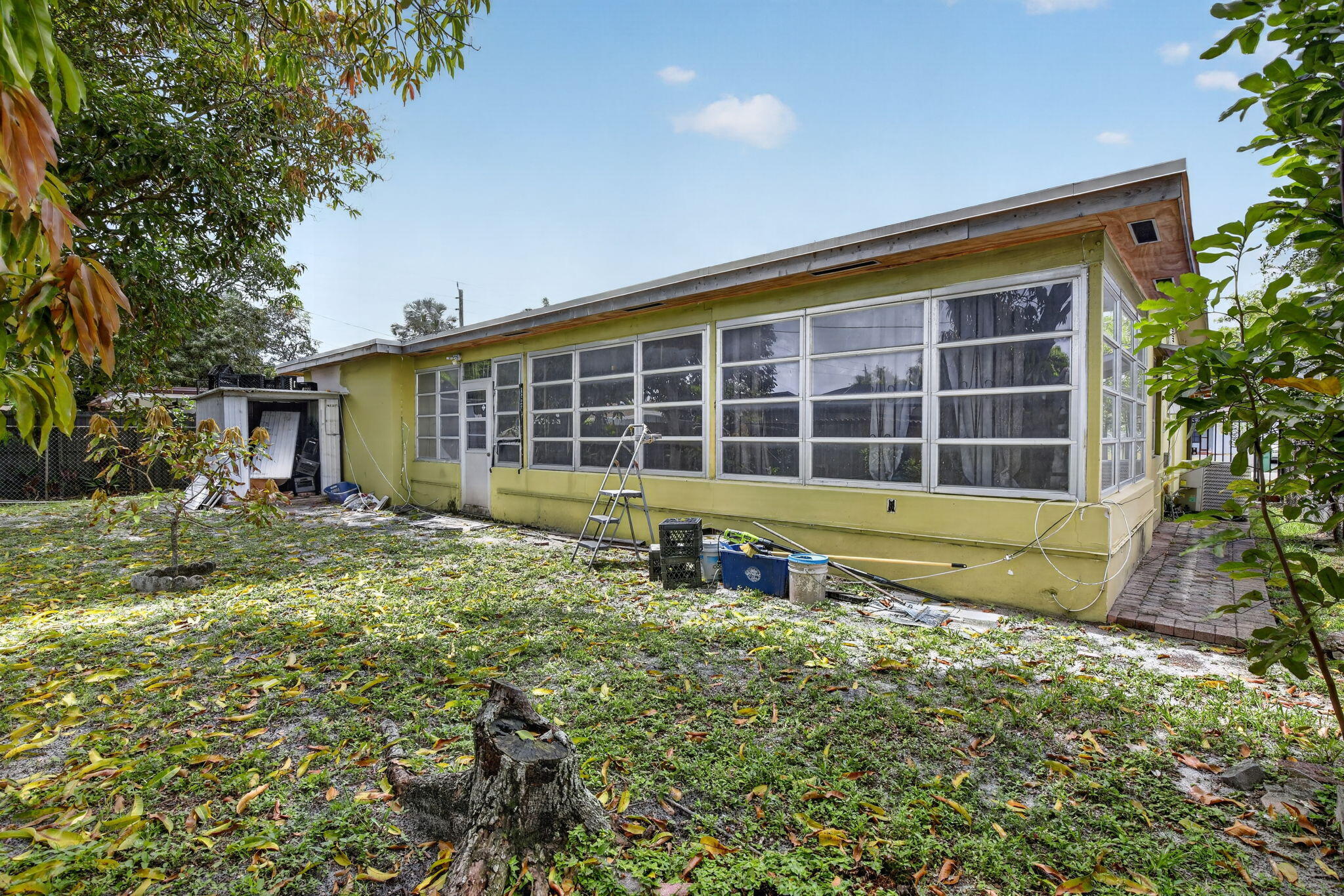 MIRAMAR ISLES SEC 5 - Residential