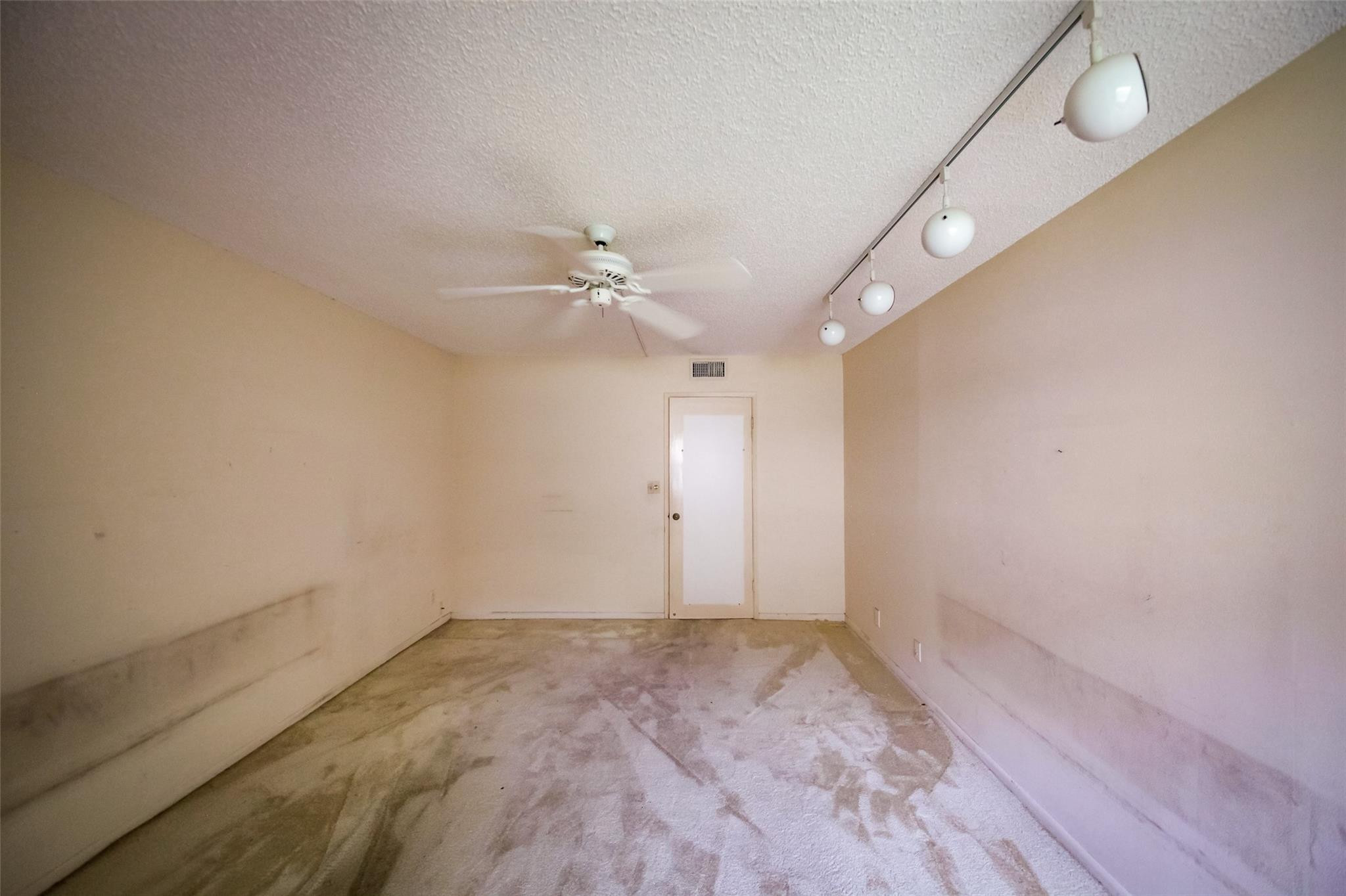 CYPRESS AT WOODMONT - Residential