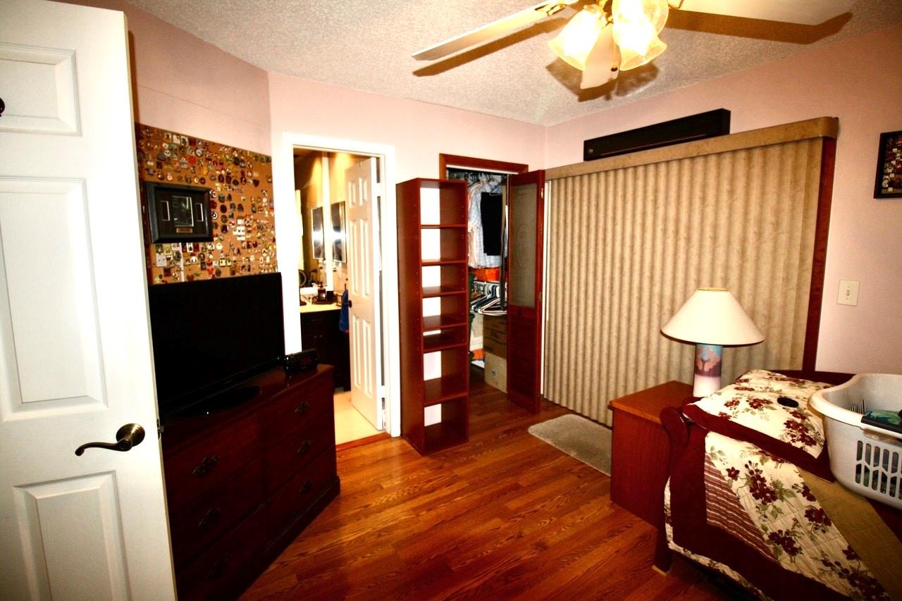 Villager Townhomes - Residential