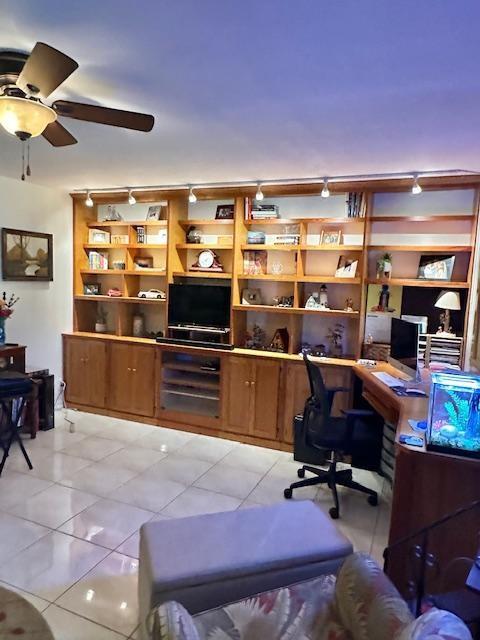 Villager Townhomes - Residential