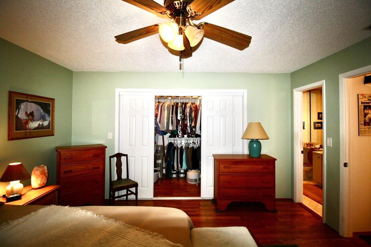 Villager Townhomes - Residential