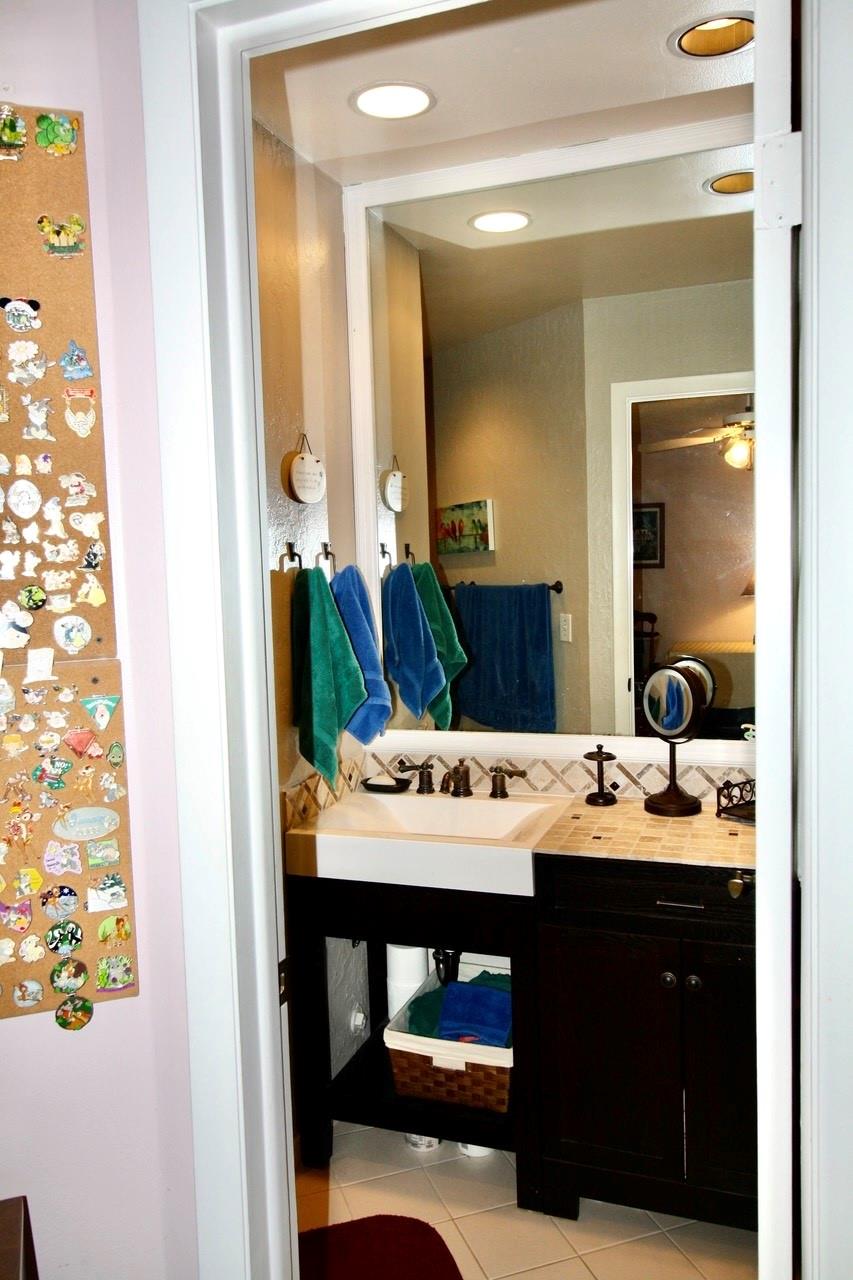 Villager Townhomes - Residential